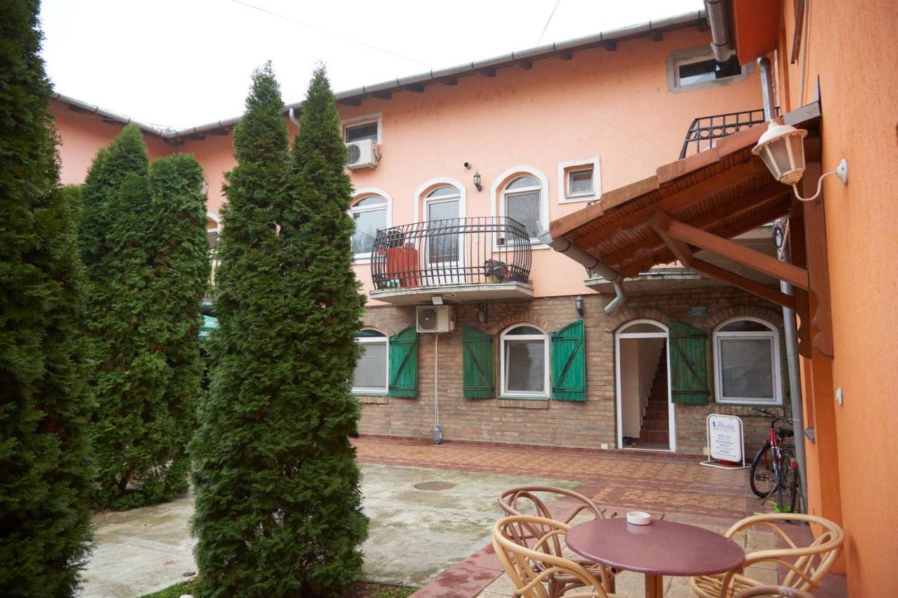Apartman Azra Kikinda Εξωτερικό φωτογραφία